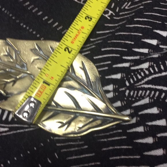 Folk art brass belt buckle gorgeous three leaves - Picture 6 of 7